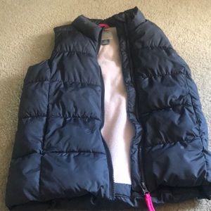 Girls puff vest